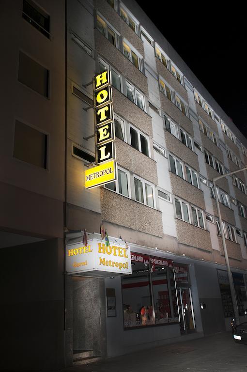 Metropol 3*